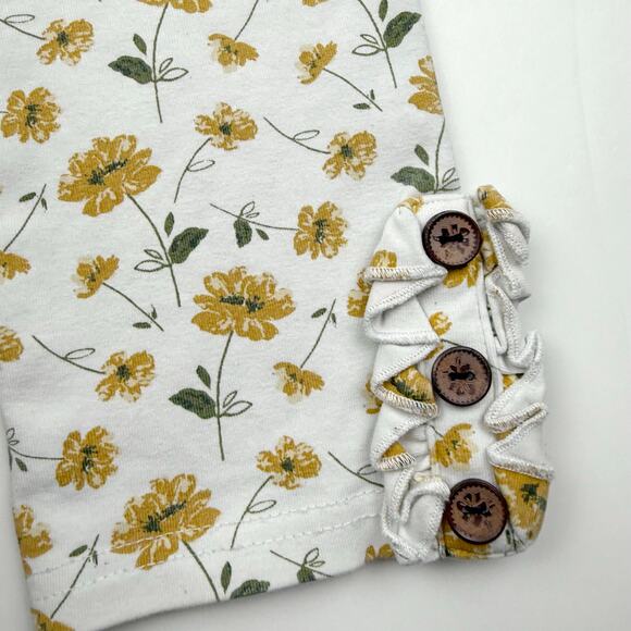 Jane + Jo Yellow Flower Leggings - Picture 2 of 5